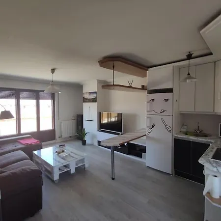 Atico Romo Apartment *